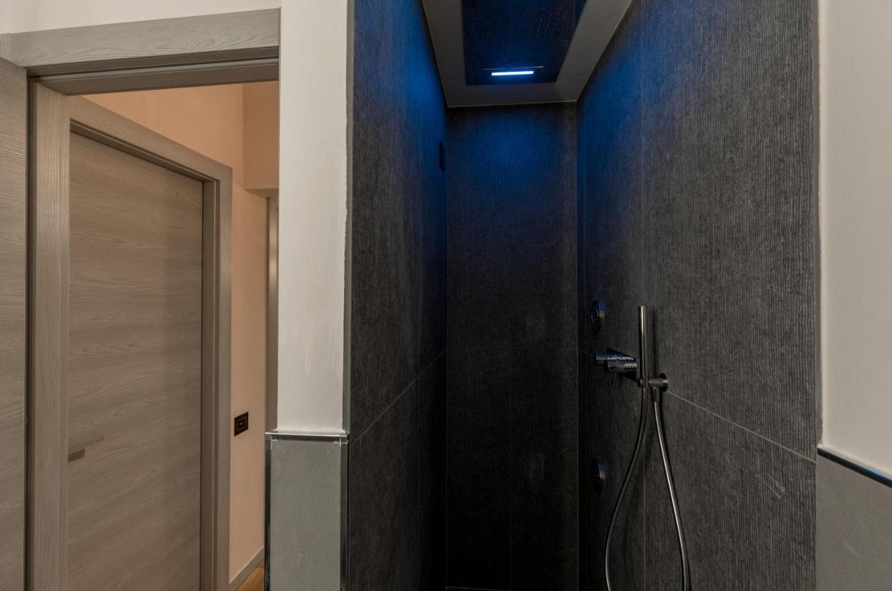 B&B Luxury Apartment Suite Gubbio 2 Camere E Divano Letto Luaran gambar